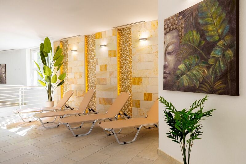 Wellness és fürdőrészleg