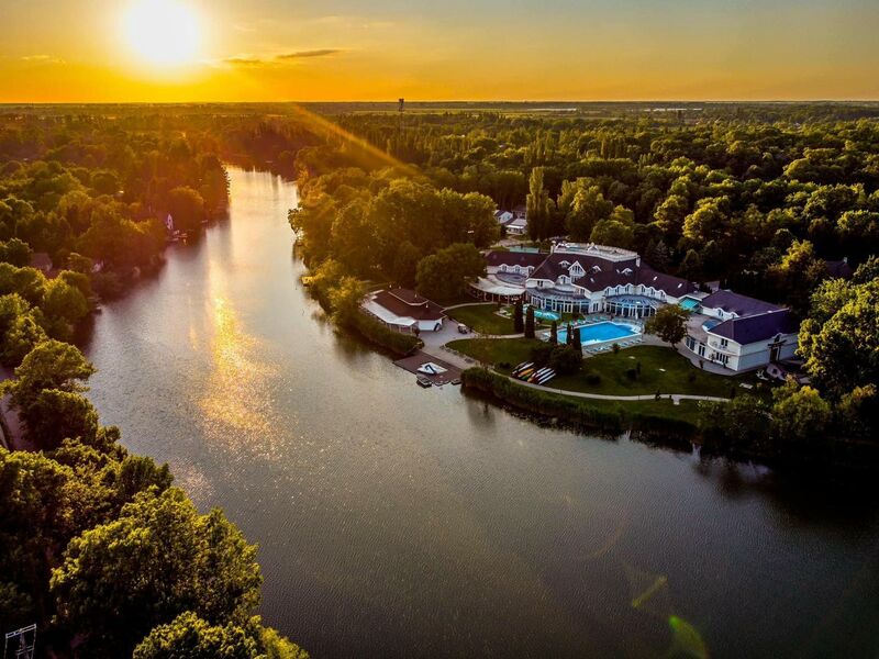 Liget Wellness és Konferencia Hotel****