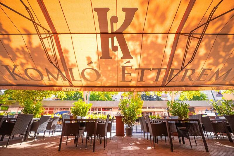 Komló Étterem