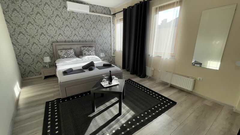 Franciaágyas kétszemélyes szoba