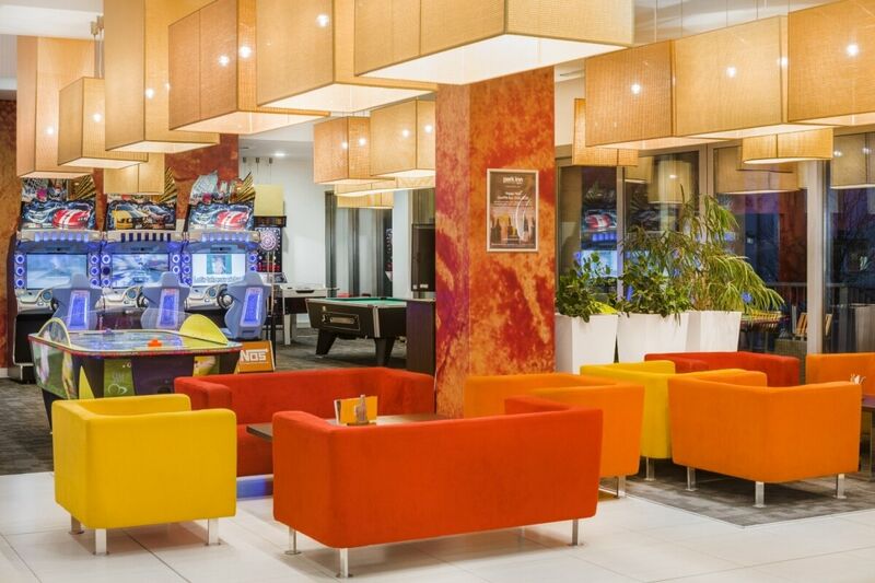 Graffiti Lobby & Lounge Bár