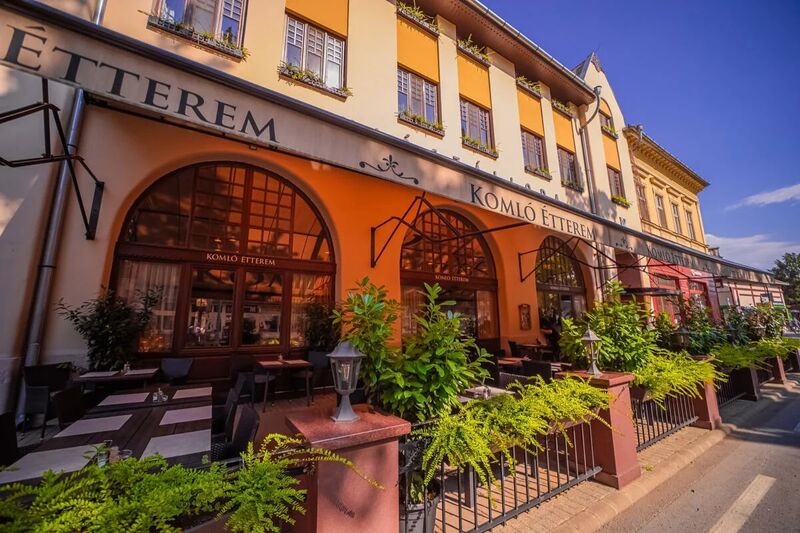 Komló Hotel Gyula****