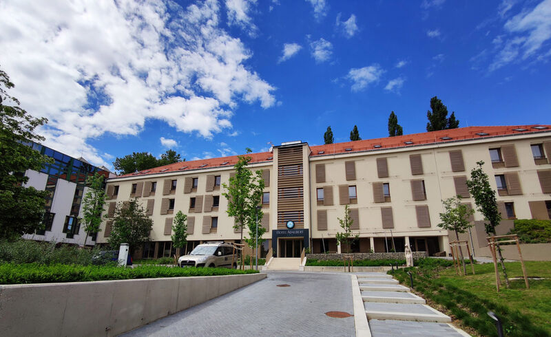Hotel Adalbert***- Szent Tamás Ház