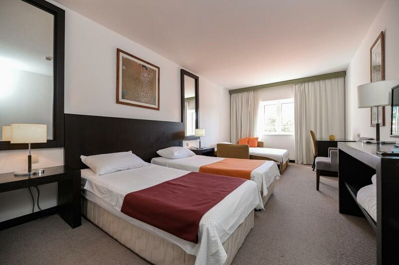 2+2 ágyas óvárosra néző szoba