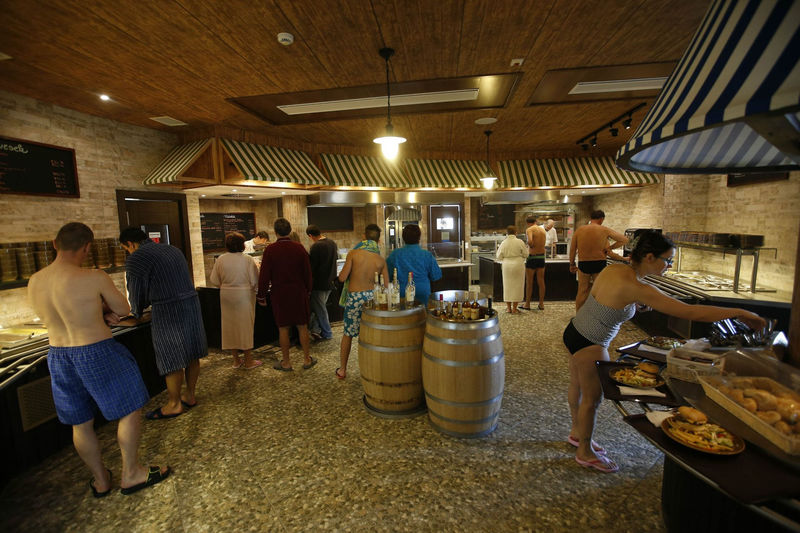 Cascade Barlang- és Élményfürdő