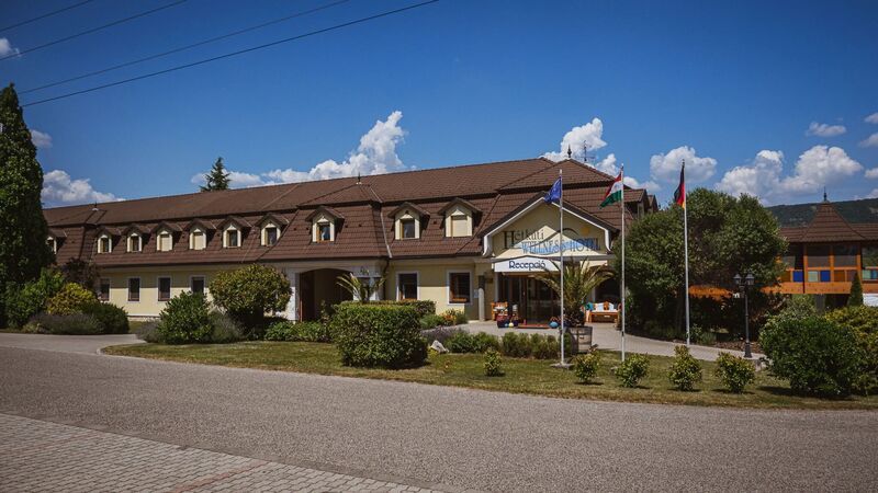 Hétkúti Wellness Hotel