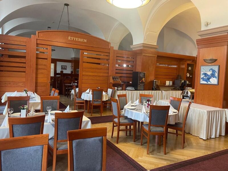 Étterem