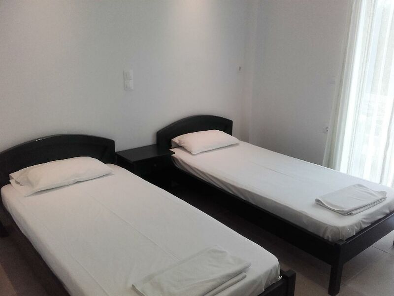 Stratos Apartmanház