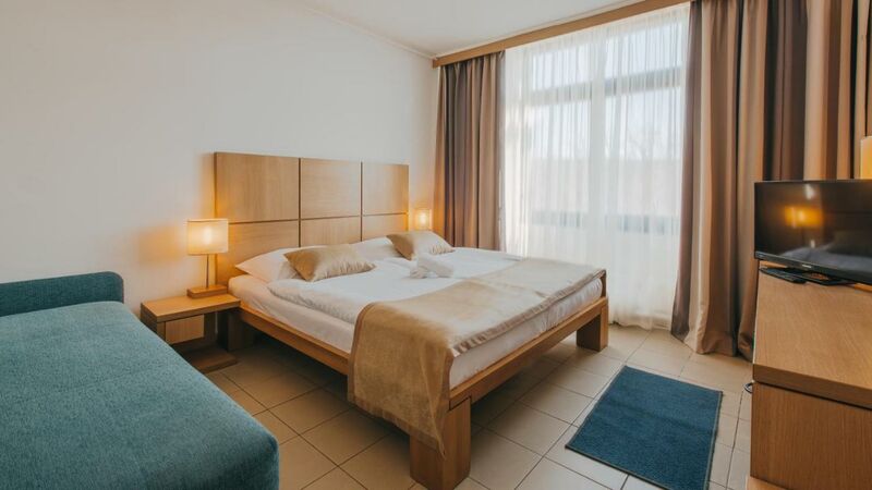 Kétágyas pótágyazható comfort szoba