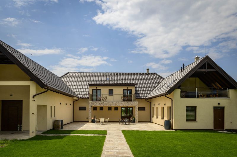 Dominium Pincészet és Panzió