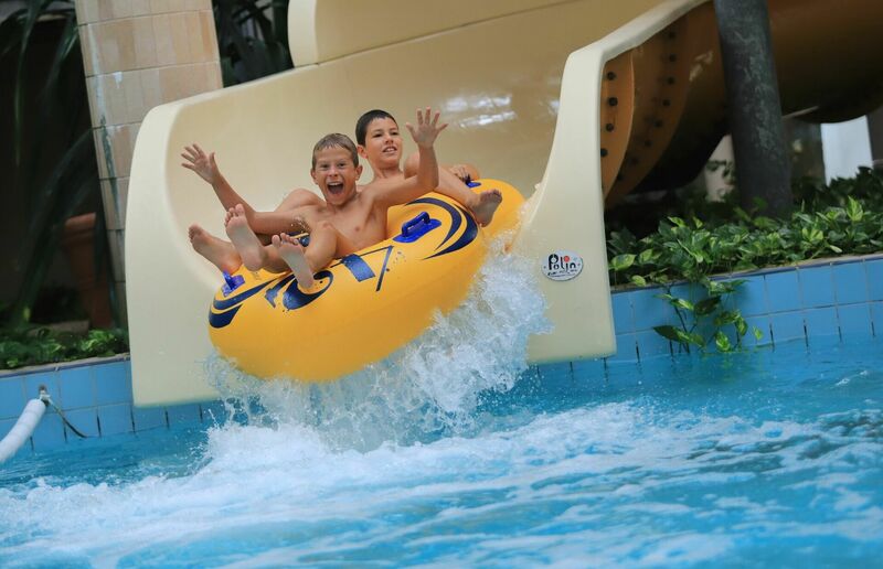 Gyulai Várfürdő - AquaPalota