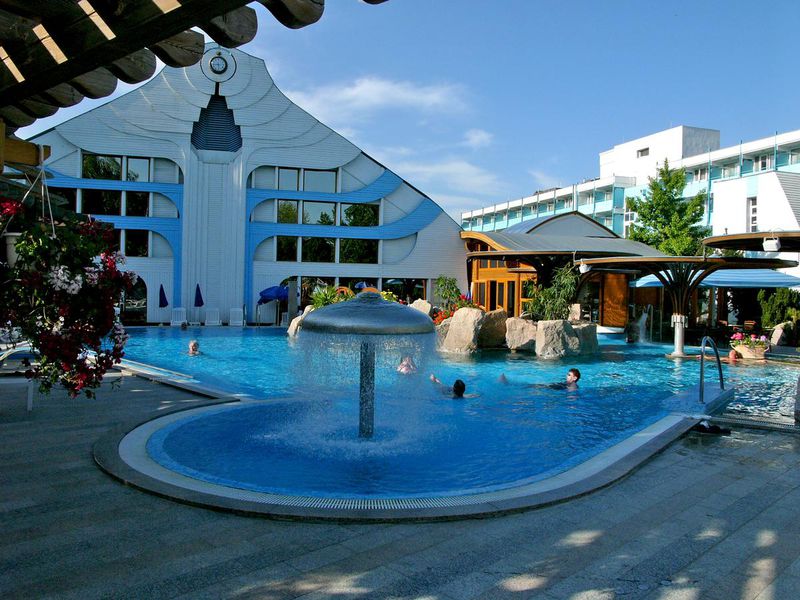 Hotel Carbona Thermal Spa Hévíz****