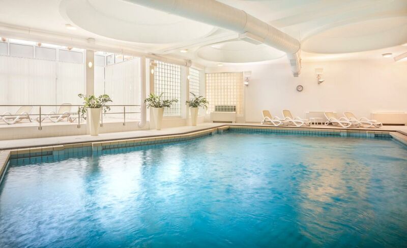 Hotel Pineta*** - Beltéri medence