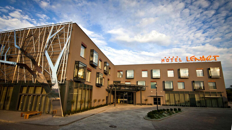 Hotel Lenart****
